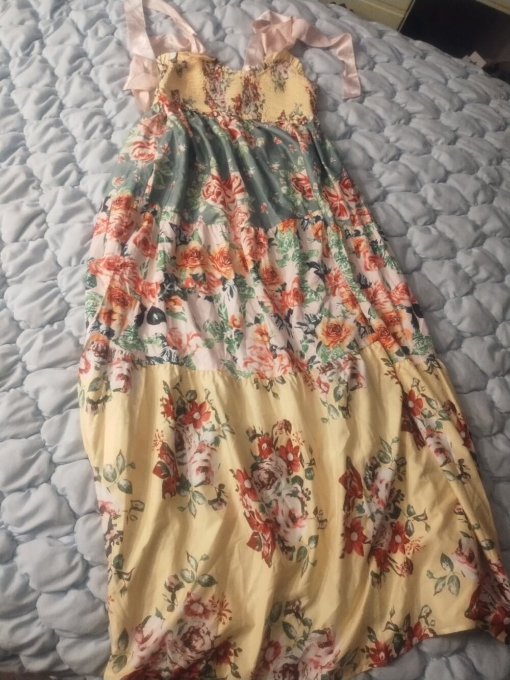 Tie shoulder floral maxi dress - Picture 4 of 4